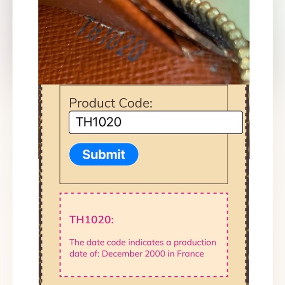 Authentic Louis Vuitton Large Zip Around Wallet | TH1020 - Picture 4 of 15